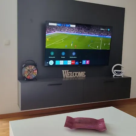 Apartman Inesa Apartamento Tuzla