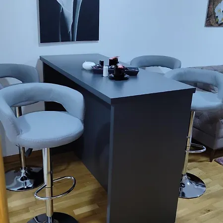 Apartamento Apartman Inesa Tuzla
