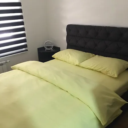 Apartman Inesa Apartamento Tuzla